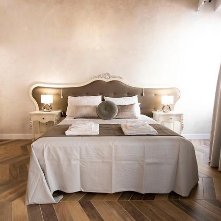 רומא B&B Palazzo Fracassini מראה חיצוני תמונה