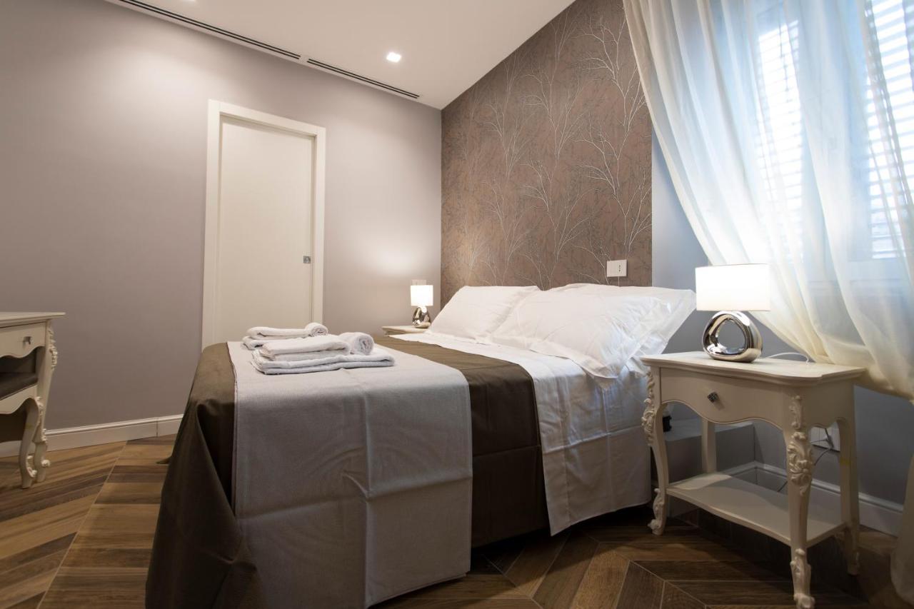 רומא B&B Palazzo Fracassini מראה חיצוני תמונה