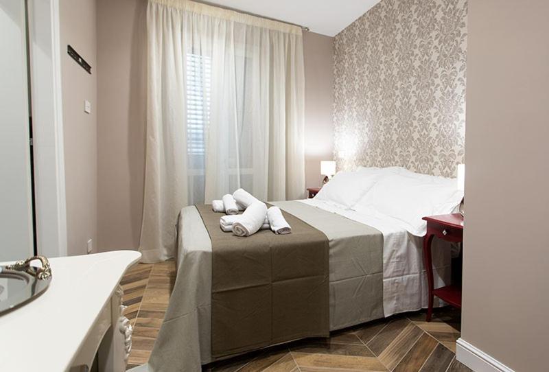 רומא B&B Palazzo Fracassini מראה חיצוני תמונה