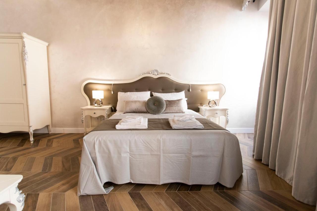 רומא B&B Palazzo Fracassini מראה חיצוני תמונה