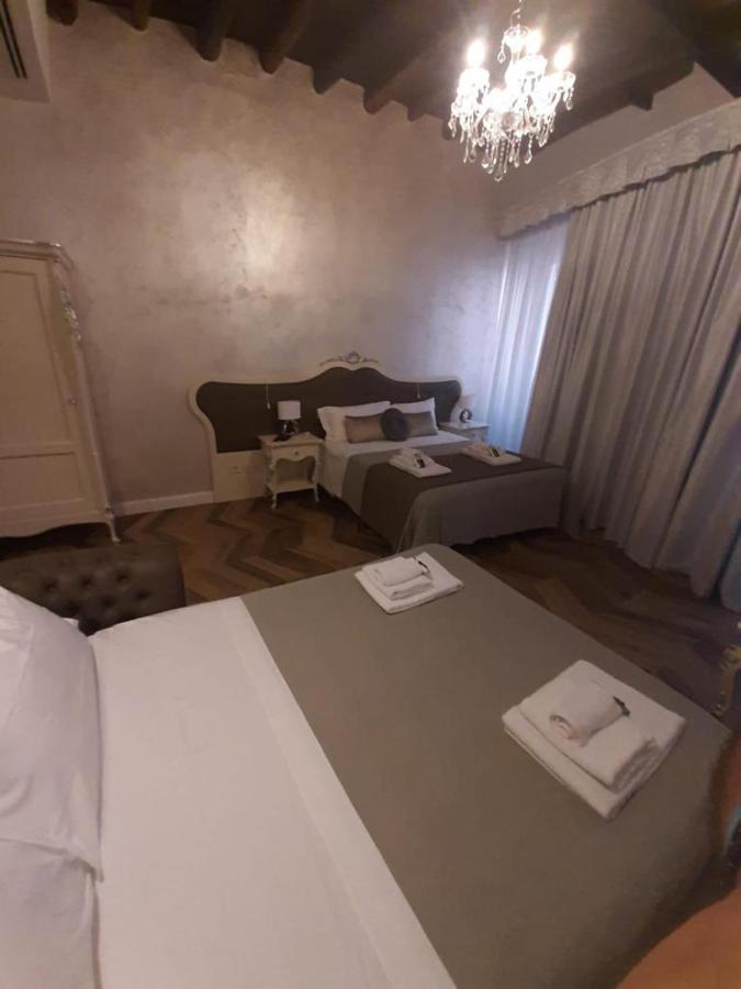 רומא B&B Palazzo Fracassini מראה חיצוני תמונה