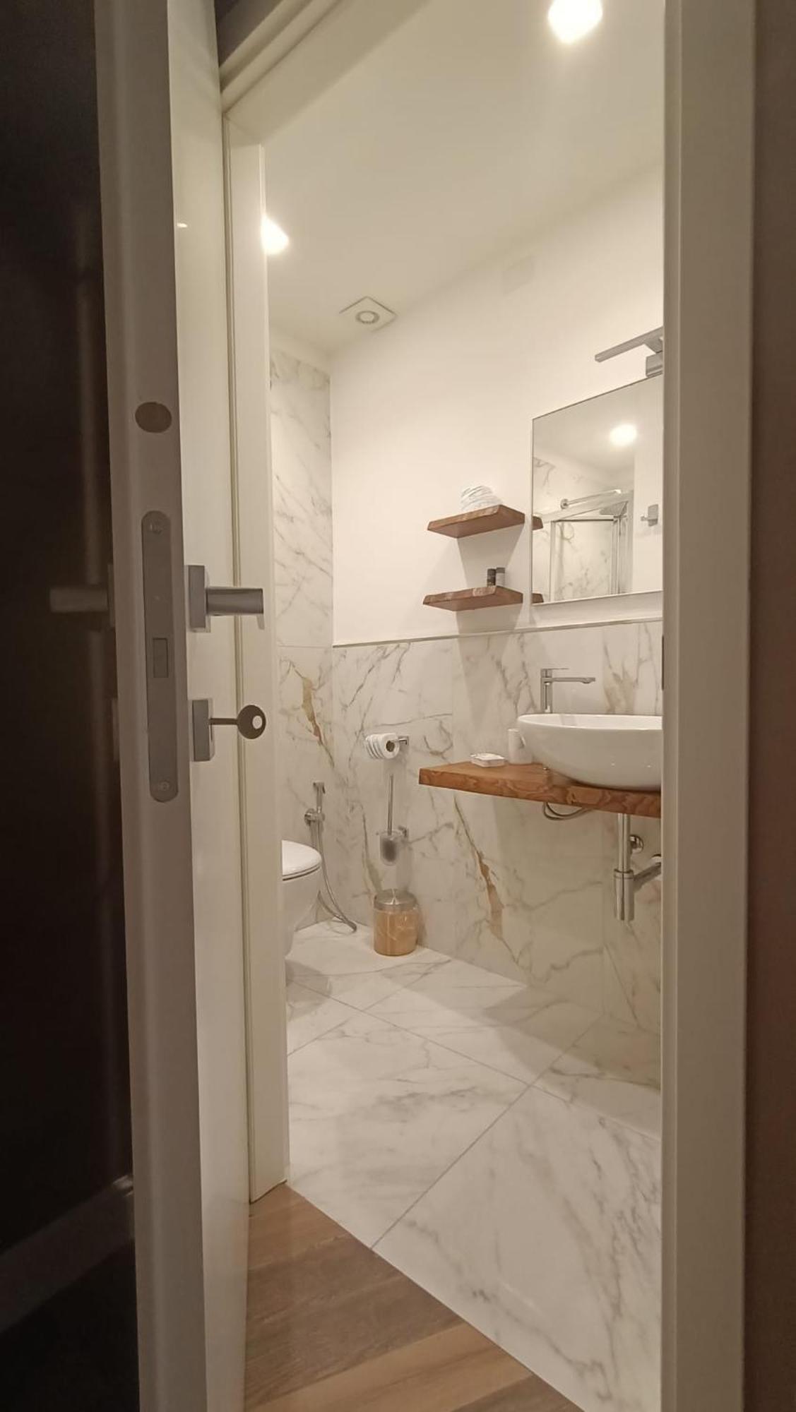 רומא B&B Palazzo Fracassini מראה חיצוני תמונה
