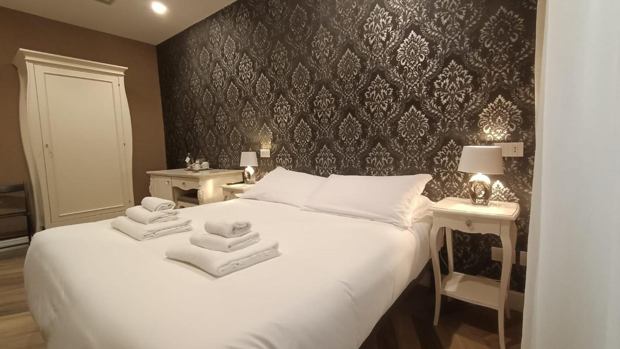 רומא B&B Palazzo Fracassini מראה חיצוני תמונה