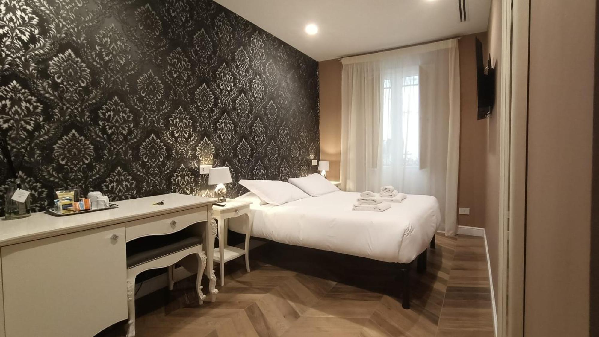 רומא B&B Palazzo Fracassini מראה חיצוני תמונה